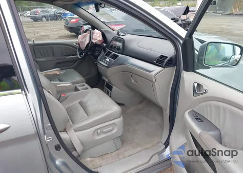 2010 Honda Odyssey Ex-L z USA, uszkodzony, nr VIN 5FNRL3H75AB057282